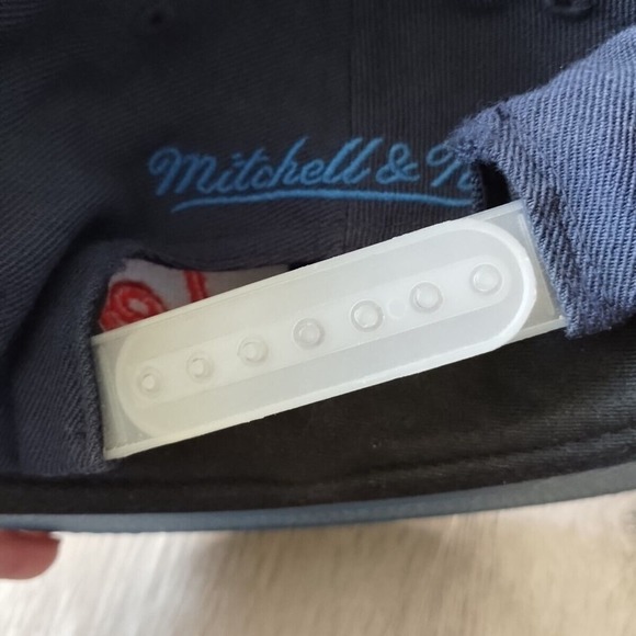 Mitchell & Ness Navy and Blue Oklahoma City Thunder Hat - Picture 15 of 15